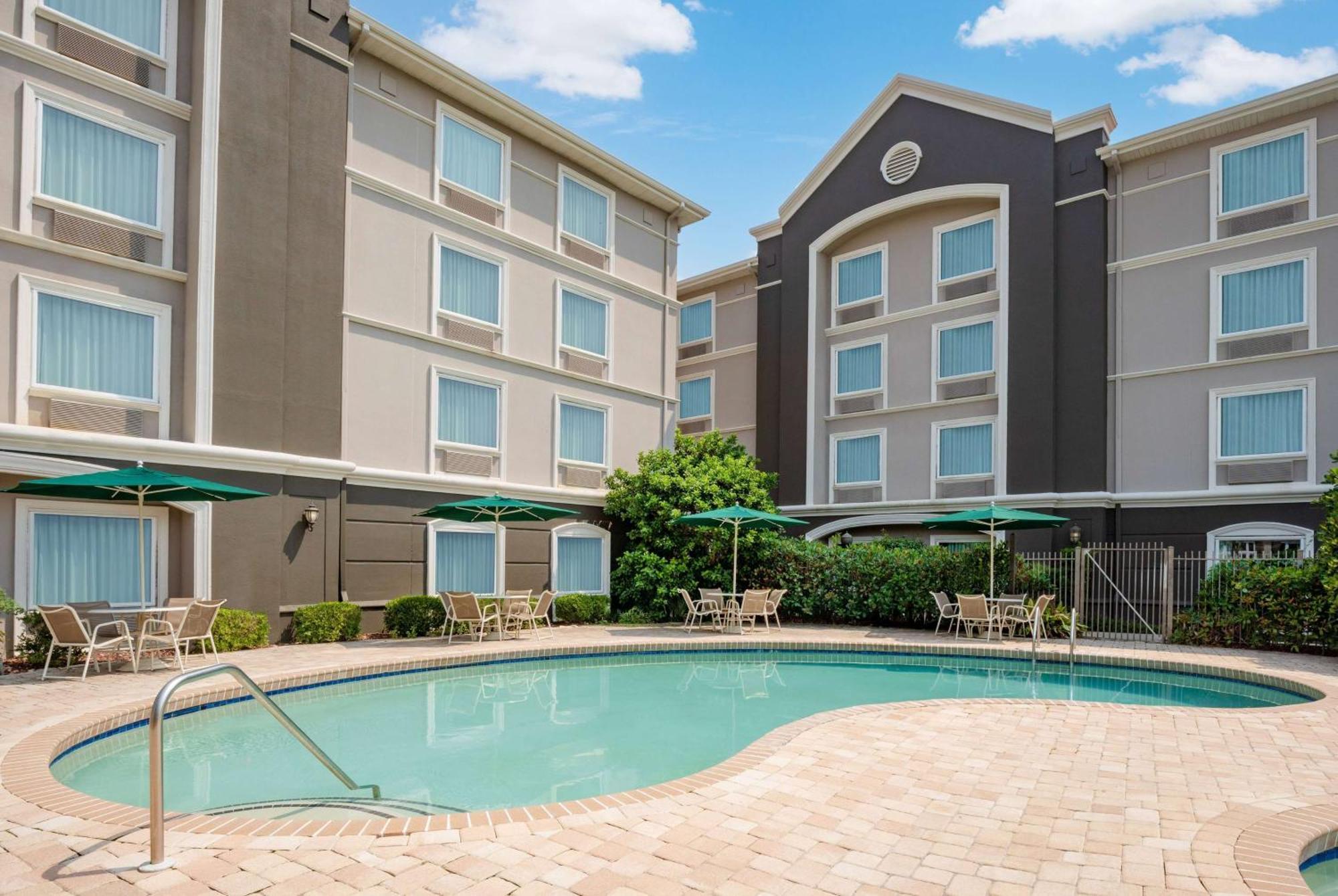 La Quinta By Wyndham Myrtle Beach Broadway Area Exterior foto